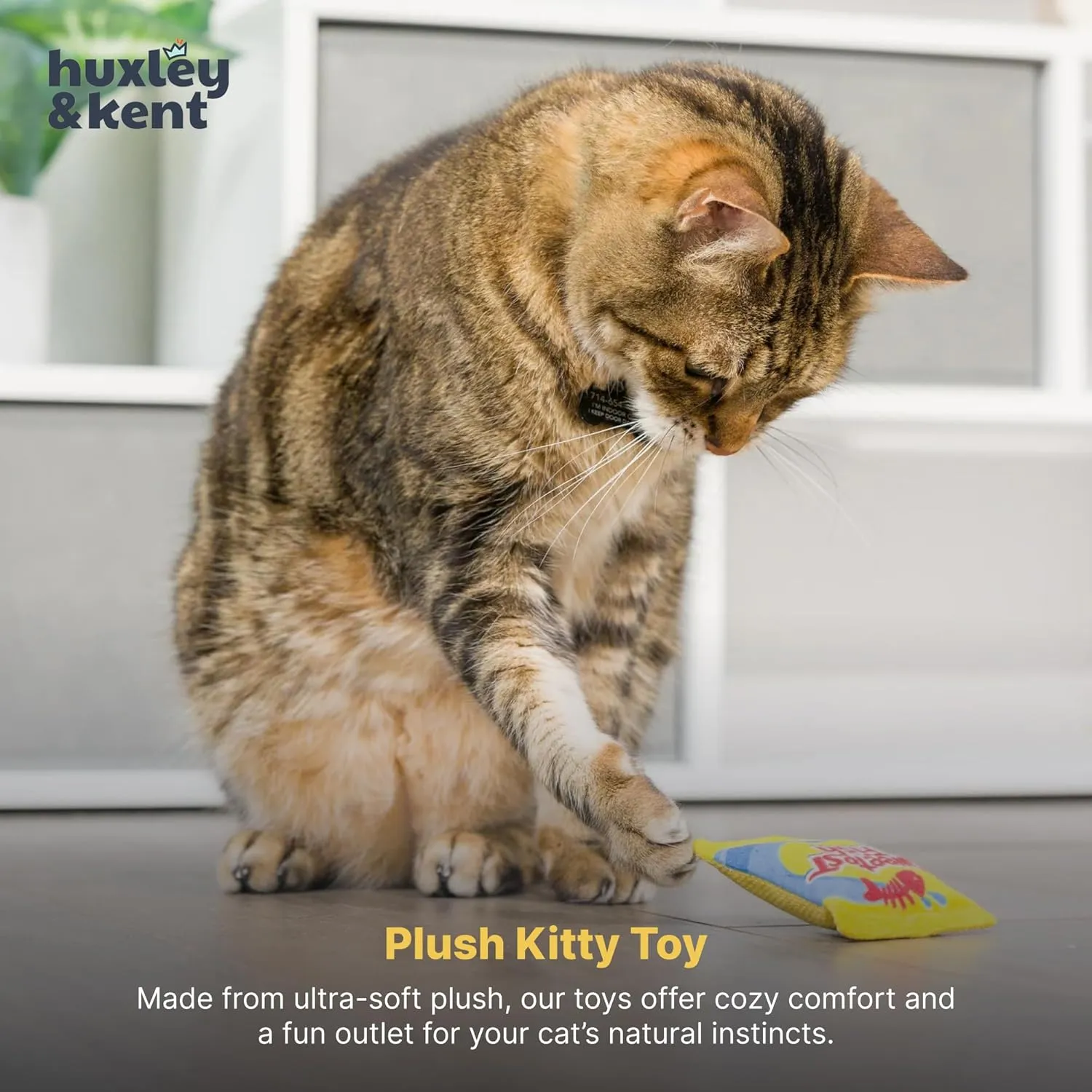 Huxley & Kent Plush Cat Toy - Sweetest Fish - Snack Attack Strong Catnip Filled - Plush Interactive Kitten and Cat Toy with Catnip and Crinkle - Kittybelles