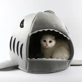 NABICAT - Butterfly Cat Animal Shark House